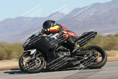 media/Oct-30-2025-Racers Edge (Thu) [[dabbdaf680]]/3-B Group/Session 4 (Turn 9 Side)/